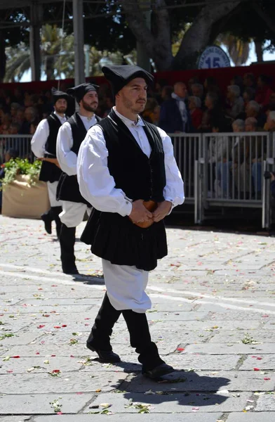 Cagliari, Sardunya 05.01.2019: Aziz Efisio dini geçit töreni