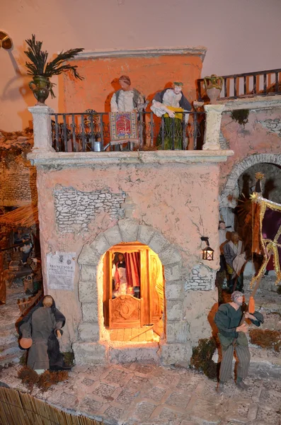Birth of Jesus in the manger in a typical italian "Presepe" — Stock Photo, Image