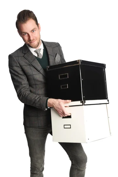 Uomo d'affari che lavora con scatole — Foto Stock