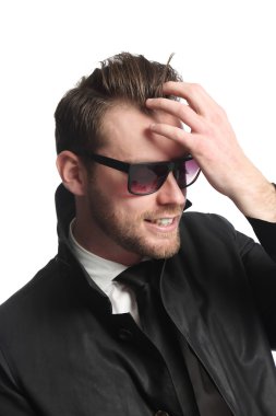 Yakışıklı erkek portresi