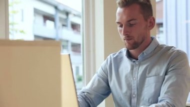 Benim laptop bilgisayar kullanarak eğitim