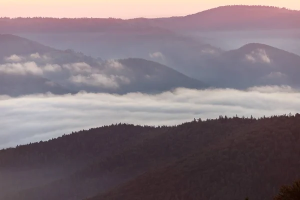 Amanecer Mágico Sobre Las Montañas — Foto de Stock