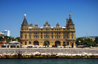 Haydarpaşa tren istasyonu
