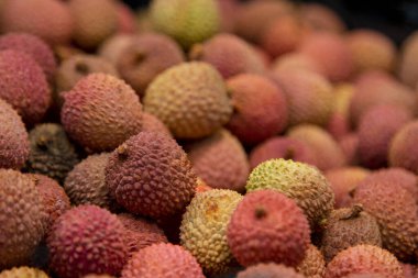 lichee, Litchi meyveleri, Bilimsel adı Lichi chinensis Sonn