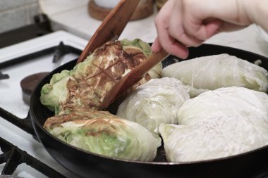 Lahana dolması, Polonya mutfağının özel hazırlama.