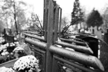 All Saints oktav. Siyah beyaz sanatsal bakış.