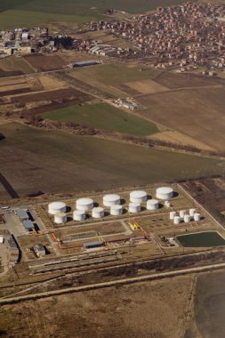 Benzin Industrail bölgenin havadan görünümü
