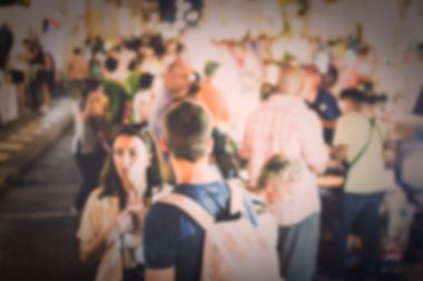 Festival olay bulanık insanlar arka plan ile 