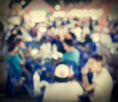 Festival olay bulanık insanlar arka plan ile 