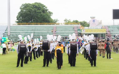 Phuket, Tayland - Jul 13 : Stadyumda okul çocuğunun geçit töreni