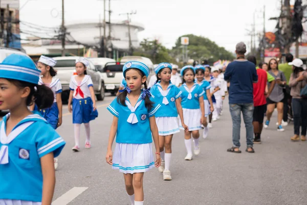 Phuket, Tayland - 26 Ağustos: Augus süslü çuval, geçit
