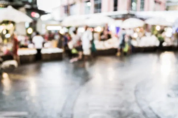 Blurred people walking in the shopping center — Stock Photo, Image
