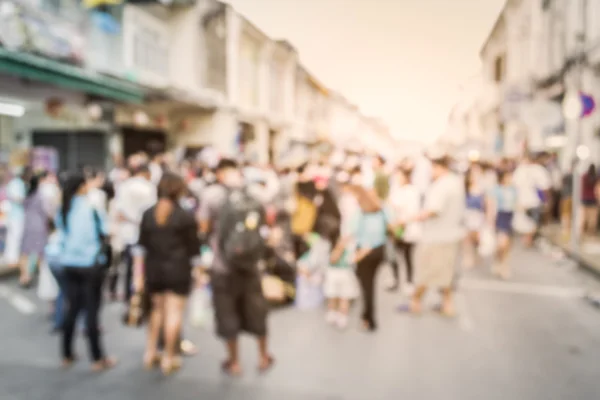 Phuket kent Caddesi üzerinde bulanık kalabalığın