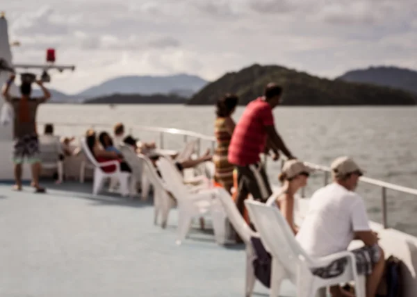 Turista borroso están en la cubierta del crucero —  Fotos de Stock