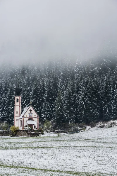 Paesaggio invernale a Brunico — Foto Stock