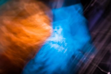 Bulanık turuncu ve mavi arka plan