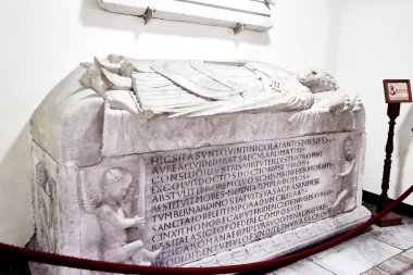 Papa'nın mezar Bazilikası St Peter Bazilikası Vatikan altında crypt içinde