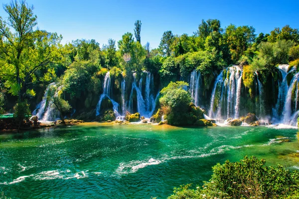 Cascada de Kravice en el río Trebizat en Bosnia y Herzegovina —  Fotos de Stock