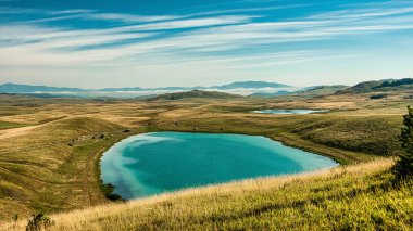 Karadağ 'daki Durmitor Ulusal Parkı' nda Nefes Kesen Sabah Sahnesi