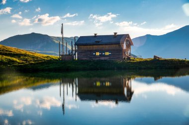 Highland Gölü Fuscher Lacke, Grossglockner Yüksek Alp Yolu, Avusturya