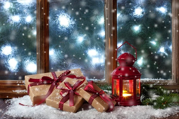 Kerst Stilleven Met Oud Houten Raam Met Verlichting Vakantie Decoratie — Stockfoto
