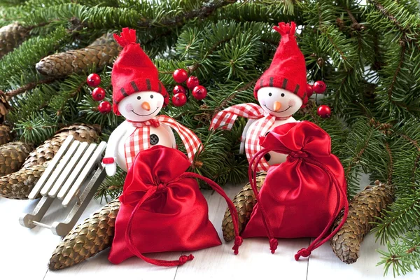 Décorations de Noël avec bonhomme de neige — Photo