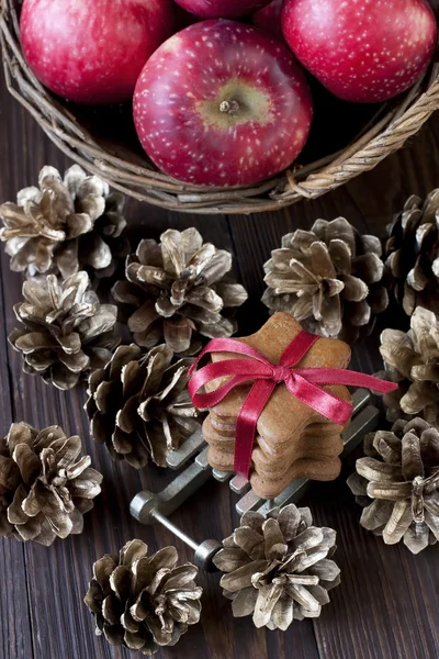 Composizione con mele rosse — Foto Stock