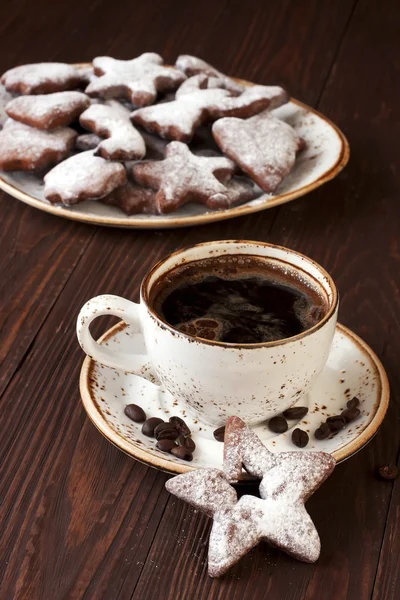 Taza de café con galletas dulces —  Fotos de Stock