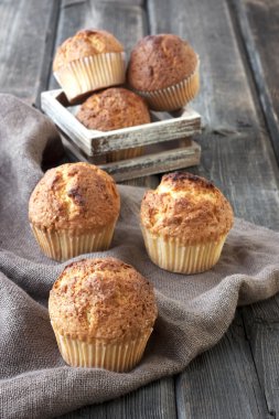 Paskalya kek ile natürmort