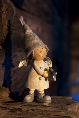 Kış natürmort gnome ile