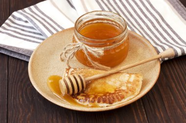 Bal ile taze gözleme