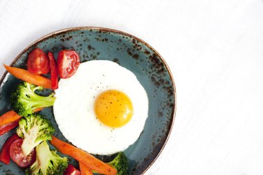 Sahanda yumurta ile lezzetli breakfast