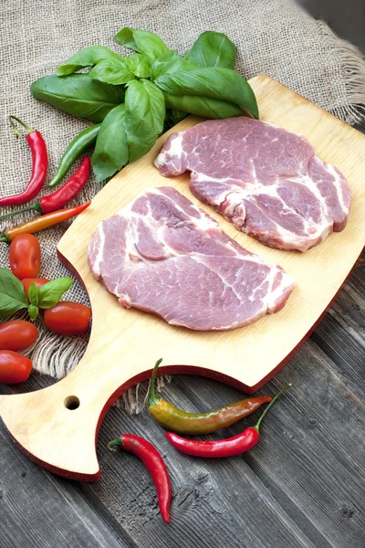 Pedaços de carne bruta — Fotografia de Stock