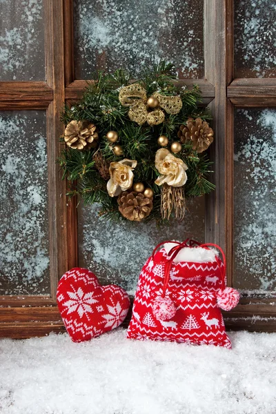 Biglietto regalo di Natale con composizione natalizia — Foto Stock