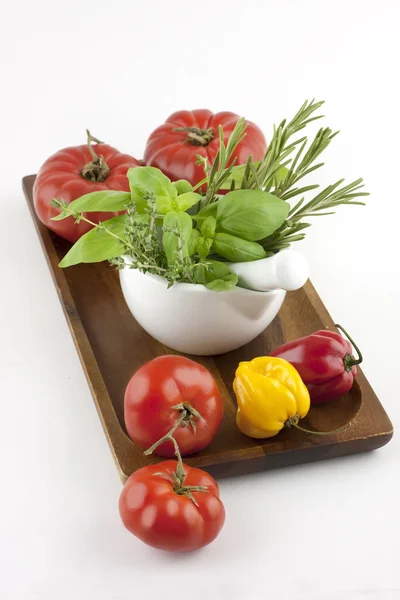 Nové barevné vynikající rajčata — Stock fotografie