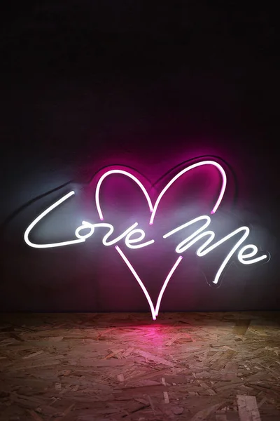 White Pink Neon Heart Inscription Love Trendy Style Wedding Design — Stock Photo, Image