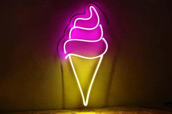 Pink Yellow Neon Sign Ice Cream Trendy Style Neon Sign — Stock Photo, Image