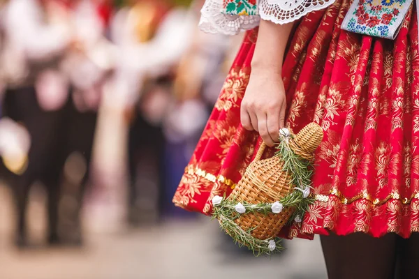 Tjeckisk kvinna kostym — Stockfoto