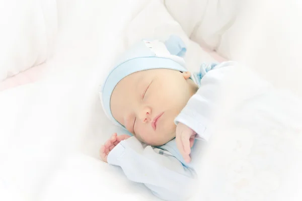 Nyfödd pojke — Stockfoto