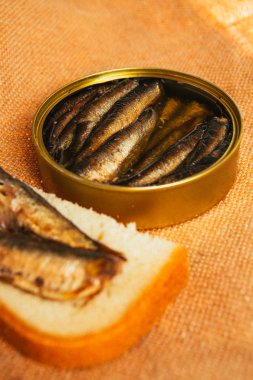 açık olabilir ve çul arka plan üzerinde sürüsünü ile sandviç