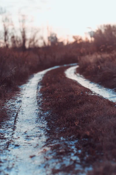 Winter landscape with road on the frosty day — Stock Photo, Image