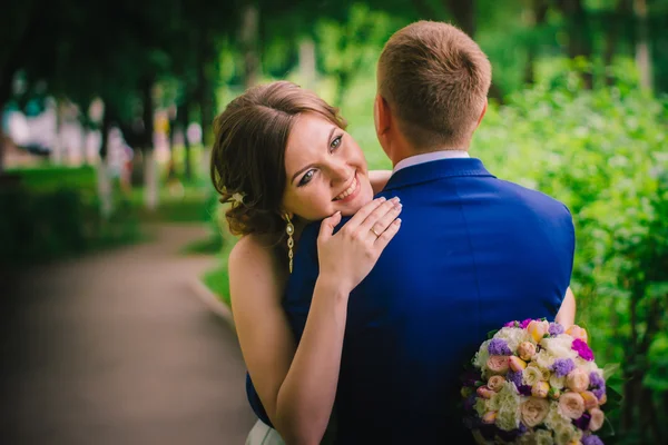 Novia y novio — Foto de Stock