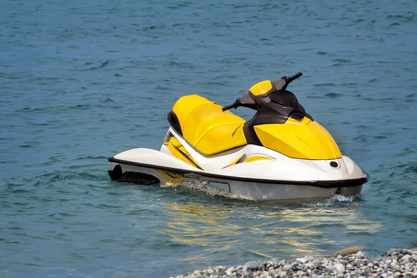 A small motor boat for exploring the sea. — Stock Photo, Image