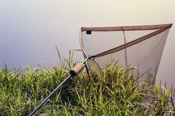 Equipamentos de pesca: grande rede para peixes capturados . — Fotografia de Stock