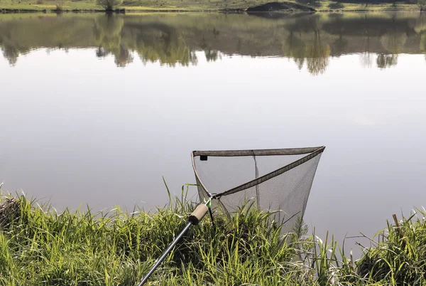 Снасти для ловли рыбы: большая сетка для ловли рыбы . — стоковое фото