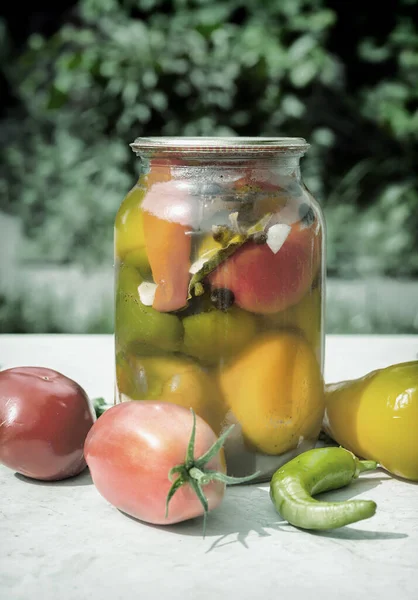 Bocal Verre Avec Poivrons Marinés Recouvert Couvercle Hermétique Concept Conservation — Photo