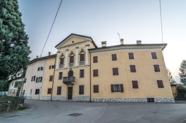 Villa Montalban - Tirchiana