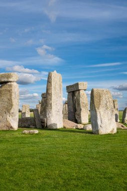 İngiltere 'nin ünlü Stonehenge kentindeki antik kaya binası.