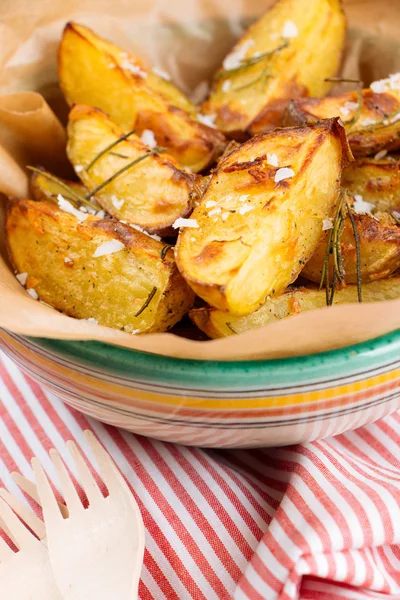 Cunei di patate arrosto — Foto Stock