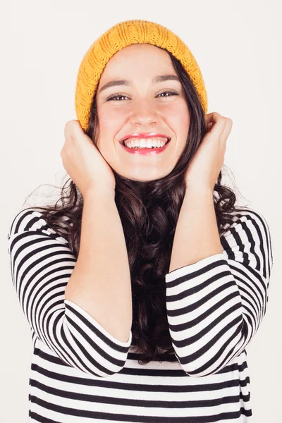 Felice autunno o inverno ragazza con cappello di lana — Foto Stock